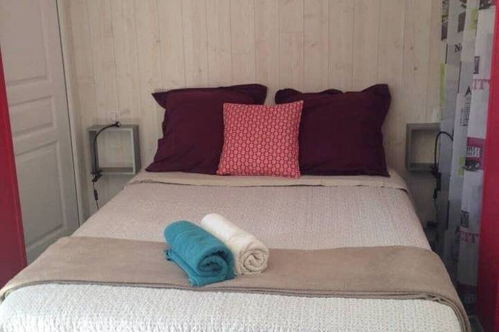 Location de vacances pour 4 personnes, avec terrasse à Saint-Michel-Mont-Mercure - 3