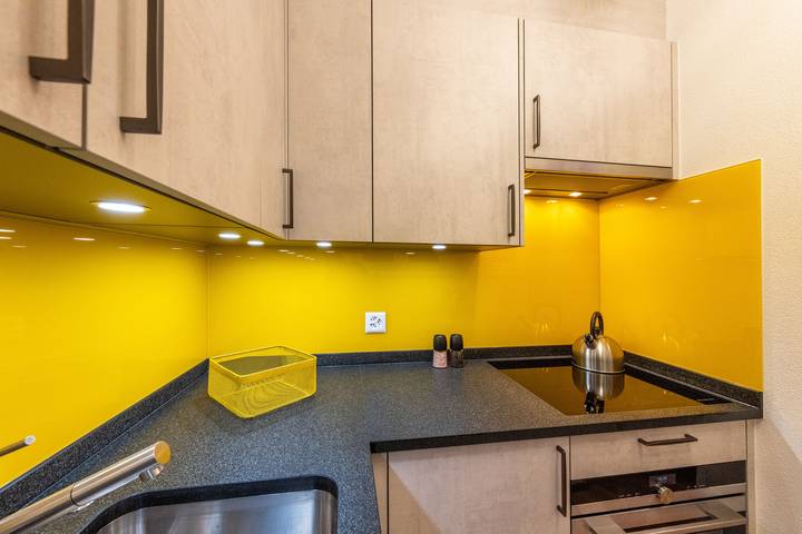 Gîte pour 2 personnes, avec terrasse et jardin à Grächen - 3