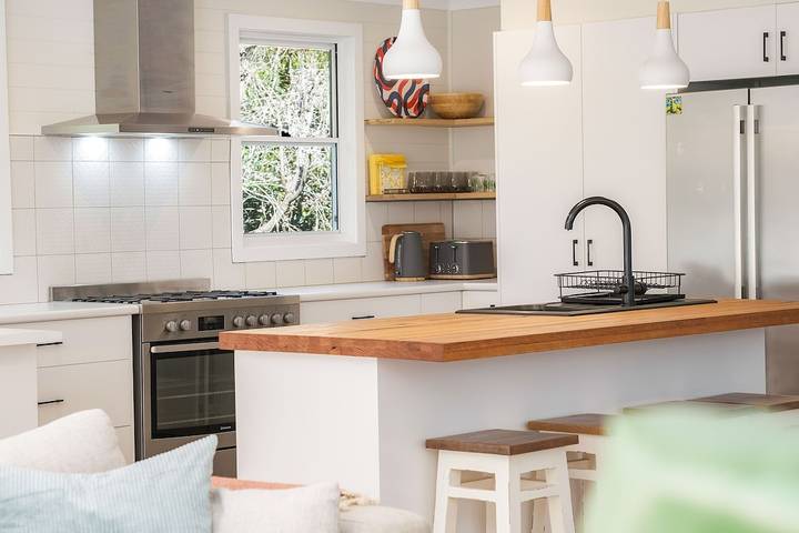 Holiday home for 6 people, with balcony and garden, with pets in Bawley Point