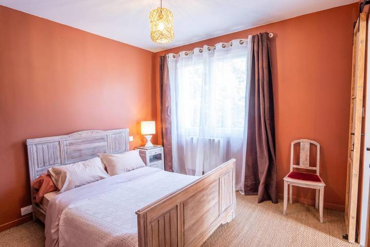 Gîte pour 2 personnes, avec jardin et terrasse dans Noailles (Corrèze)