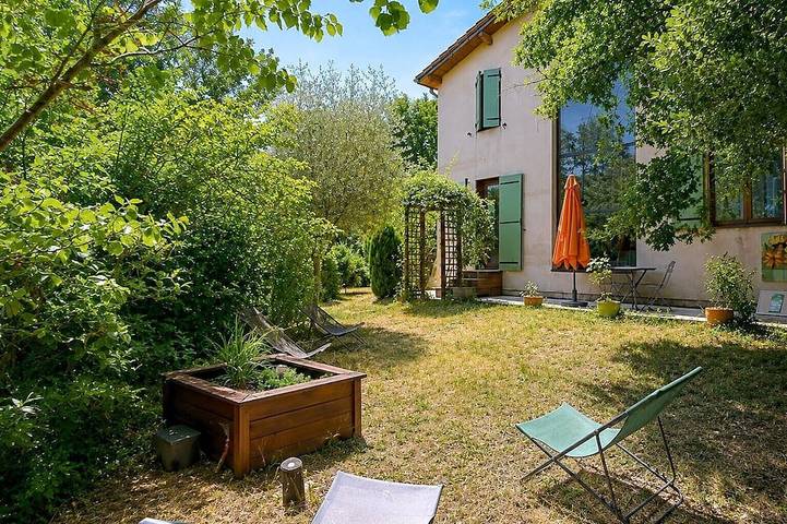 Chambre d’hôte pour 5 personnes, avec jardin à Bouc-Bel-Air