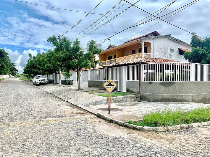 Casas e apartamentos de temporada para 18 pessoas, com jacuzzi e jardim e ainda balcão, com animais de estimação no Nordeste