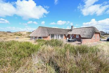 Ferienhaus für 8 Personen, mit Pool und Sauna sowie Whirlpool in Vedersø Klit
