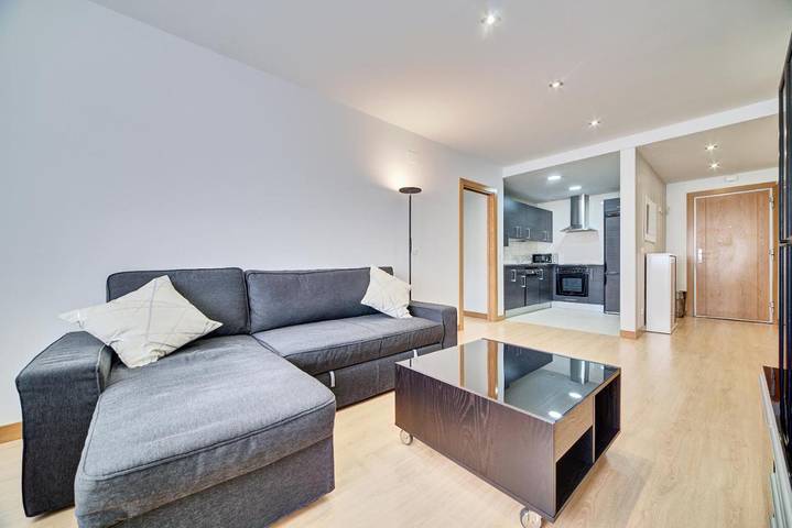 Gîte pour 3 personnes, avec balcon à Huarte - 2