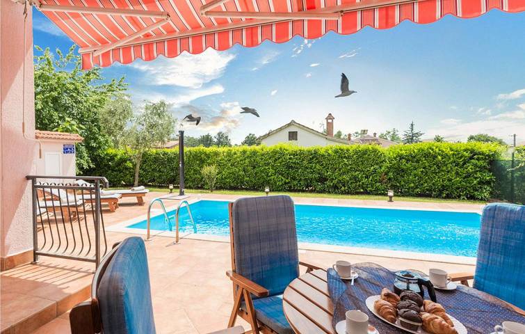 Ferienhaus für 4 Personen, mit Terrasse in Nova Vas - 3