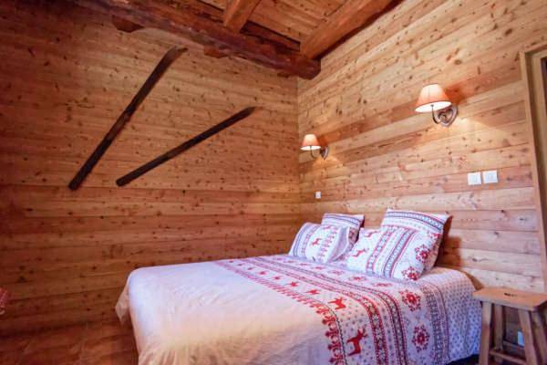 Gîte pour 6 personnes, avec jardin et vue à Pelvoux - 2