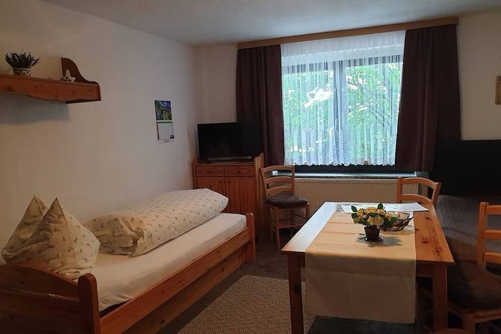Mehrbettzimmer - Ferienhof Sarodnick in Lauta, Lausitzer Seenland