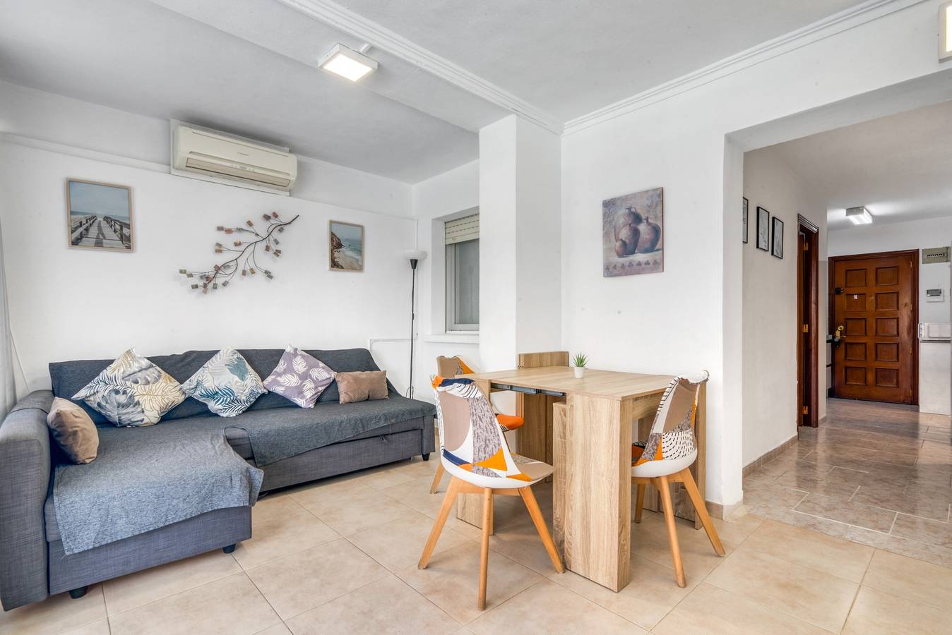 Appartement entier, Appartement 'Aguamarina C' avec vue sur la mer, Wi-Fi et climatisation in Playa la Fossa, Calpe