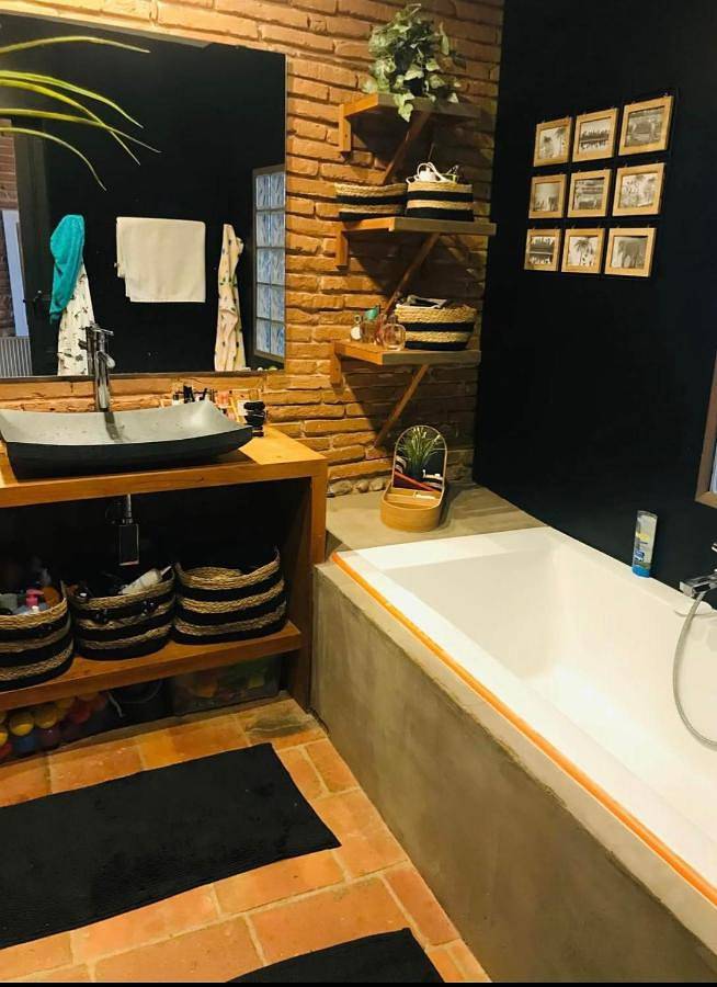 Location de vacances pour 7 personnes, avec jardin, animaux acceptés à Montesquieu-Volvestre - 2