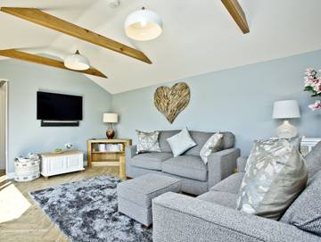 Bungalow for 2 People in Shute, Devon, Photo 3