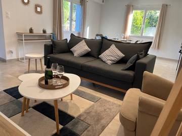 Gîte pour 6 personnes, avec jardin, animaux acceptés à Saint-Aunès