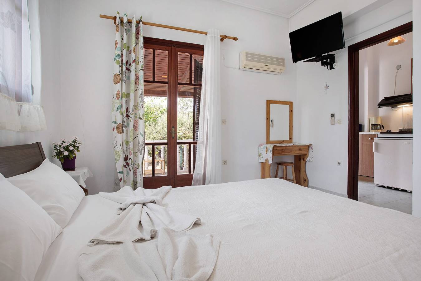 Vakantiewoning "Areti Orfeas Appartement 3" dichtbij het strand met balkon & Wi-Fi, foto 7