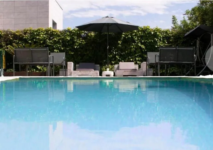 Villa für 3 Personen, mit Pool und Ausblick sowie Garten, mit Haustier - 1