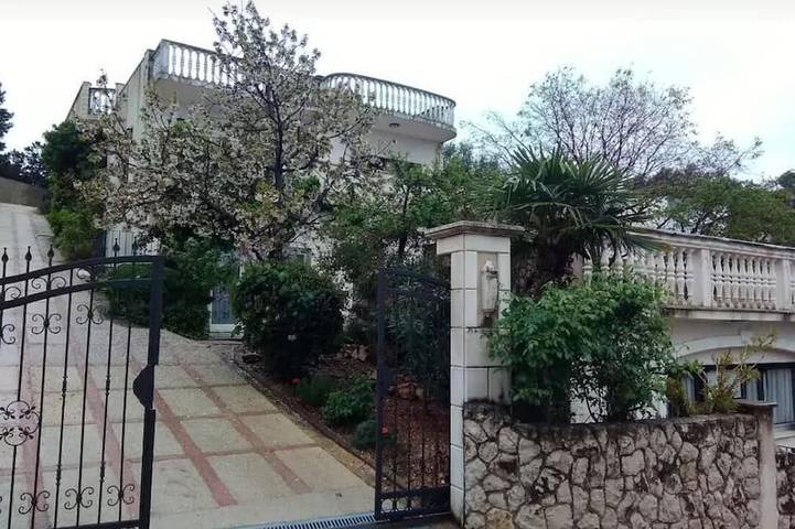 Ganze Wohnung, Villa Caroline - Studio apartment in Okrug Gornji, Ciovo