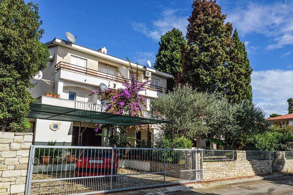 Appartement entier, Appartement de vacances avec climatisation et proximité de la mer in Pula-Medulin, Pula