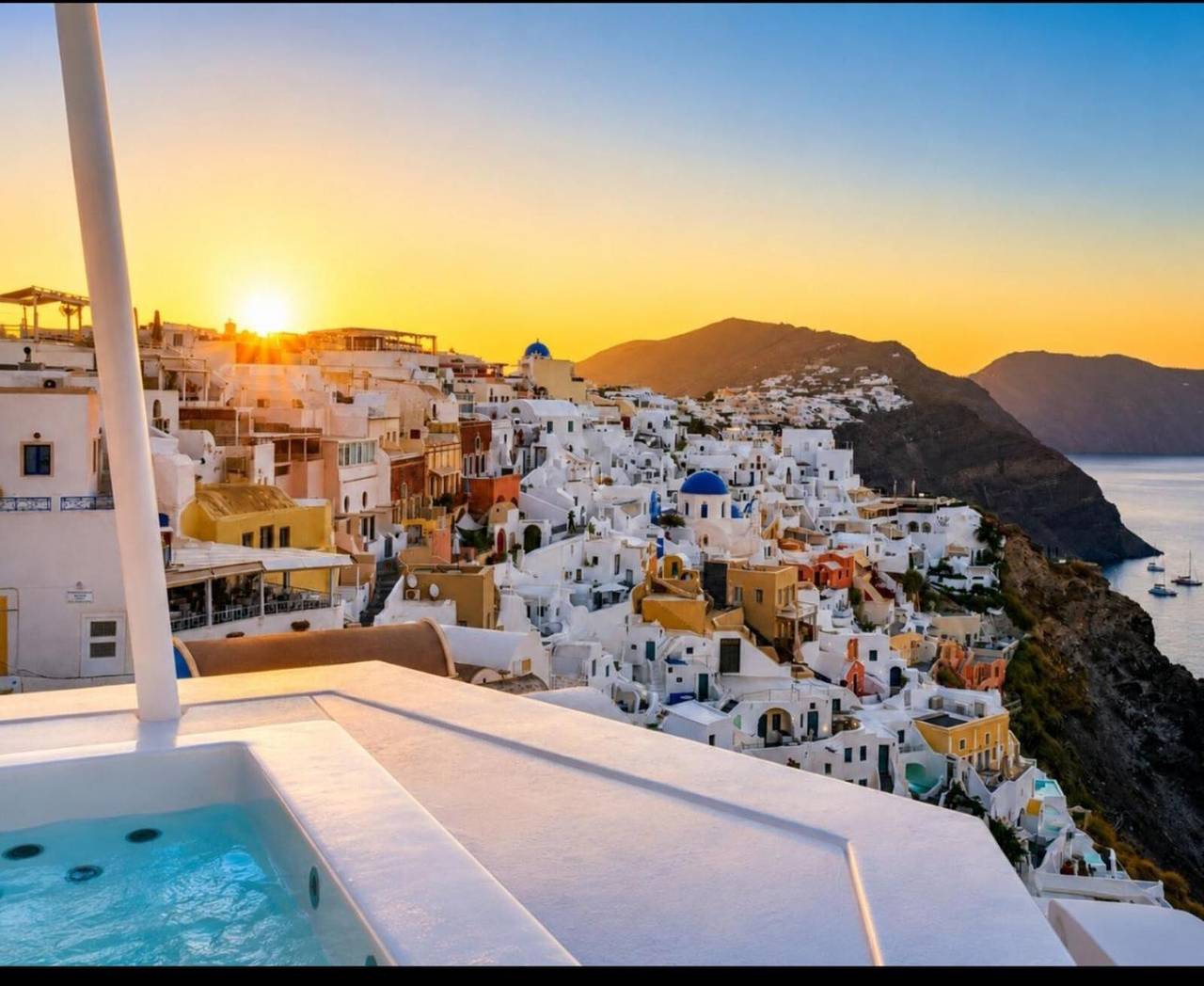 Villa The San mit Meerblick und privatem Whirlpool in Ormos Ammoudiou, Oia