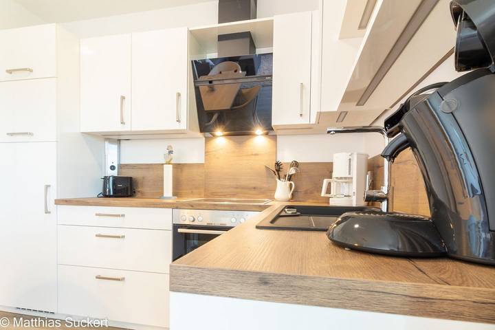 Ferienwohnung für 4 Personen, mit Balkon in Hooksiel - 2
