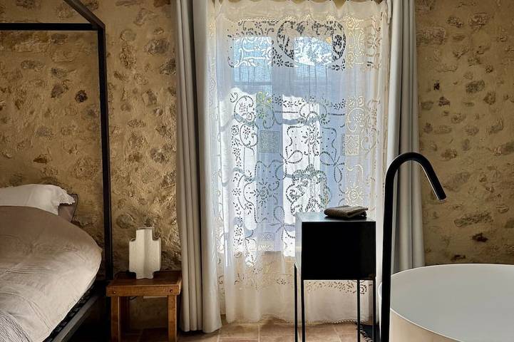Location de vacances pour 2 personnes, avec Jardin ainsi que Piscine et Sauna à Lieuran-lès-Béziers - 4