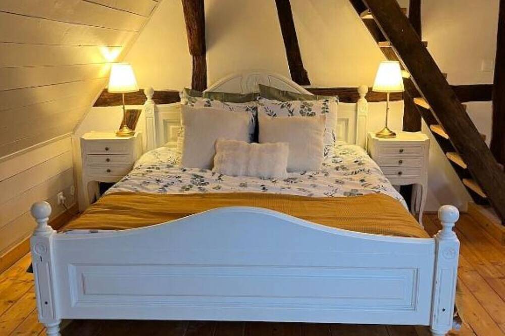 Maison à colombages dans un charmant village alsacien in Weinbourg, Région de Saverne