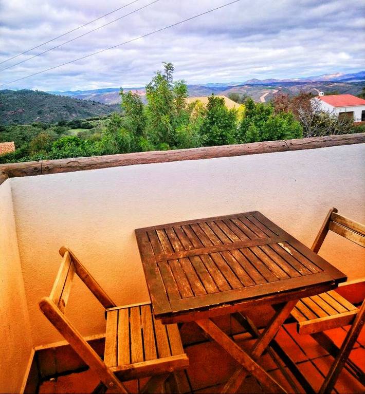 Casa rural con piscina para 4 personas, con jardín además de terraza y piscina, Se admiten mascotas en Cuenca Minera - 3