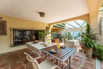 Villa voor 14 Personen in Urbanizacion Buganvillas, Mijas, Afbeelding 3