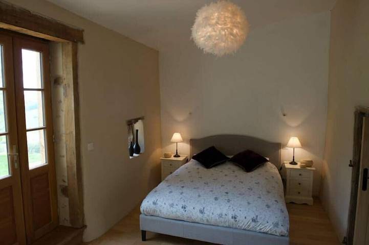 Location de vacances pour 16 personnes, avec jardin et terrasse à Manzac-sur-Vern - 3