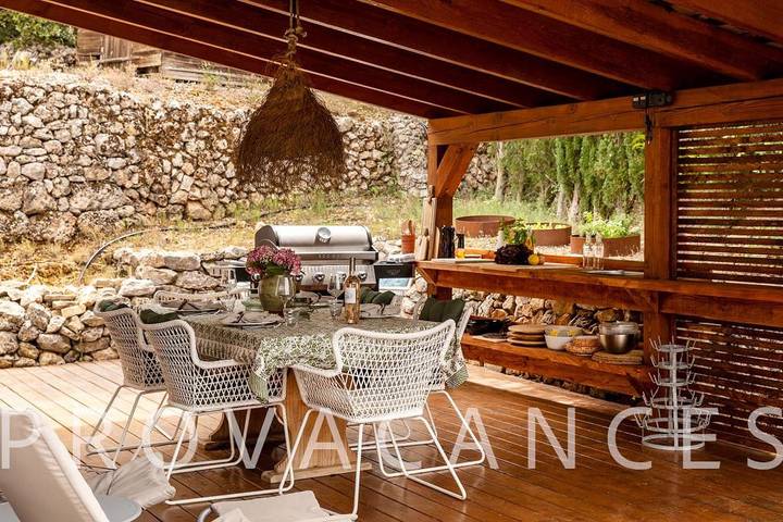 Ferienhaus mit Pool in fußläufiger Entfernung zu Claviers in Claviers, Draguignan Region