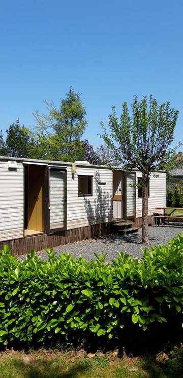Gîte pour 4 personnes, avec terrasse et vue à Gouvets