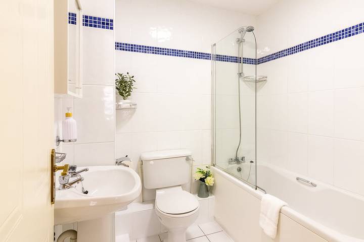 Entire apartment, Guestready - Parkside Retreat with City Charm in Dublin, County Dublin