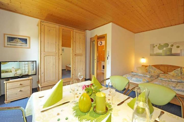 Ferienwohnung für 4 Personen, mit Garten und Balkon - 1