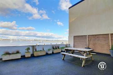 Gîte pour 6 personnes, avec jardin et terrasse à Gâvres