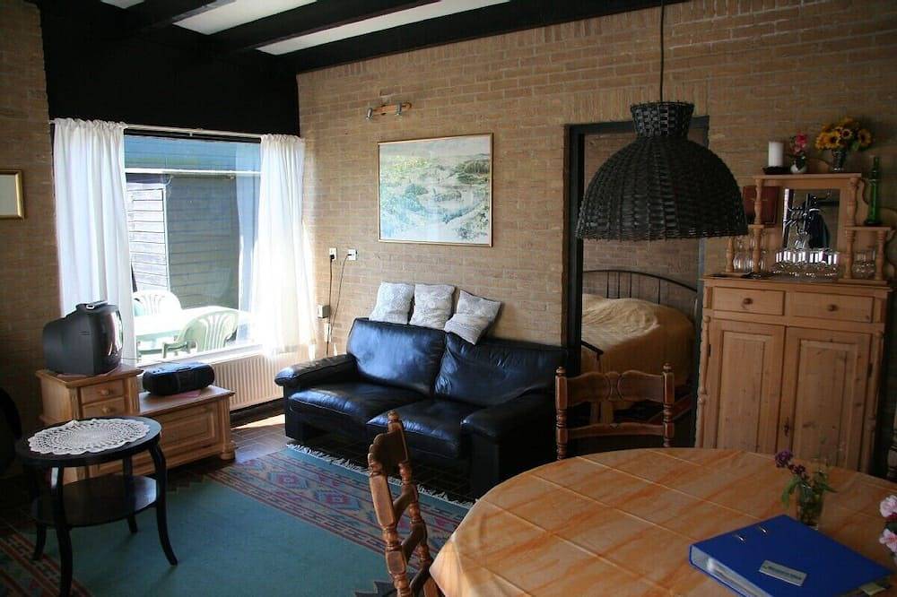 Freistehendes Ferienhaus mit Garten in grüner und sonniger Lage (bis 4 Pers.) in Noordwijkerhout, Niederländische Nordsee