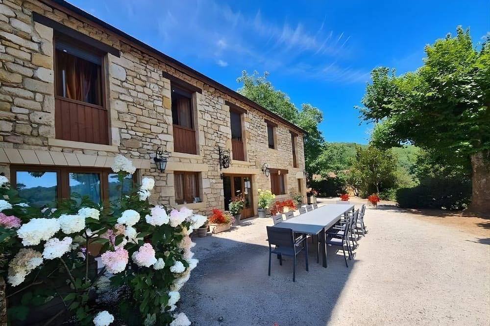 🌿 B&B Pigeonnier de Labrot - Dordogne 1km - Sarlat 8km. Table d'hôtes. Bleue in La Roque-Gageac, Périgord Noir