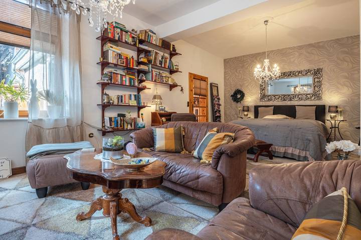 Hel lejlighed, Apartment 'Pension Schlachter's Hius' with Private Terrace and Wi-Fi in Algermissen, Landkreis Hildesheim