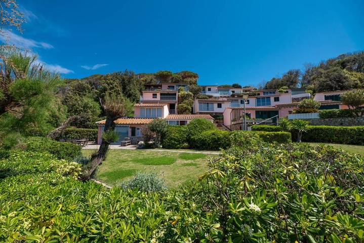 Ferienwohnung für 4 Personen, mit Garten und Terrasse in Biodola - 2