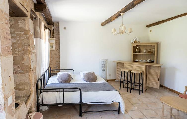 Gîte pour 2 personnes, animaux acceptés à Puy-l'Évêque - 2