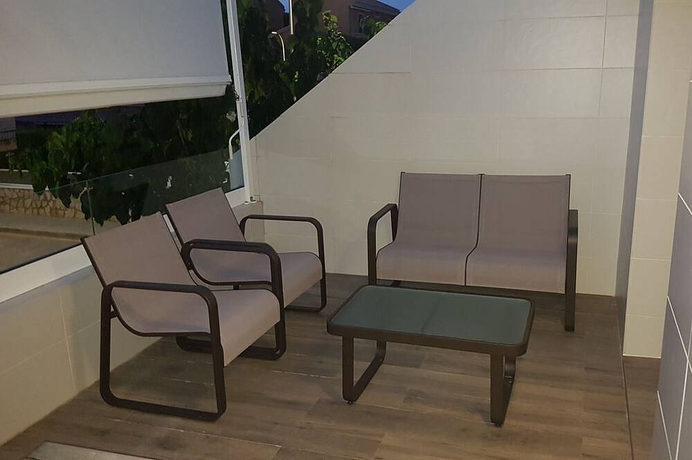 Ganze Wohnung, Exklusive und luxuriöse 3-Bett-Wohnung direkt am Strand in Torre de la Horadada, Pilar de la Horadada