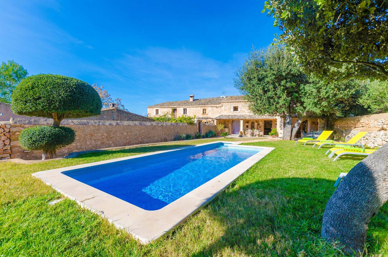 Can Gelat in Costitx, Mallorca Inselmitte