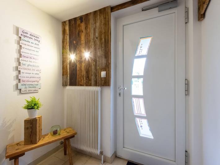 Ferienwohnung für 4 Personen, mit Balkon/Terrasse und Terrasse sowie Garten und Sauna in Bichlbach - 3