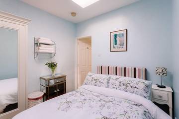 Cottage for 2 People in County Antrim, Photo 1