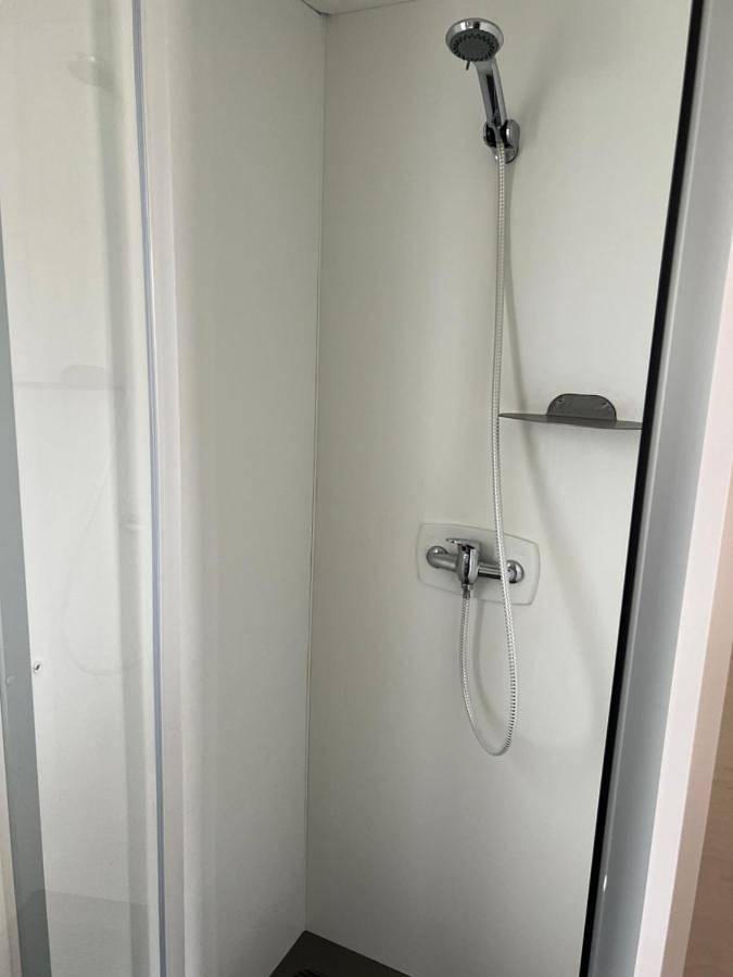 Camping pour 6 personnes, avec jardin ainsi que piscine et vue, animaux acceptés à Torreilles - 3