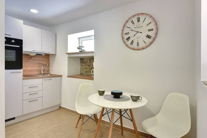 Apartamento entero, Apartamento de vacaciones para 2 personas con jardín in Pula-Medulin, Pula