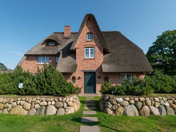 Haus Carstensen Süd - Reetdachhaus für 8 Pers. mit Sauna, Garten, Stellplatz, Wlan, Haustiere erlaubt. in Keitum, Sylt (Gemeinde)