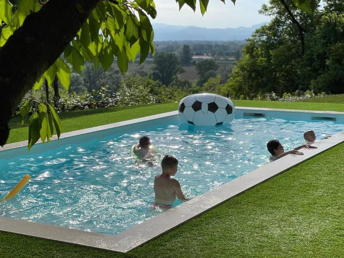 Maison d’hôte pour 4 personnes, avec Jacuzzi et Terrasse ainsi que Jardin et Piscine à Zagreb - 3