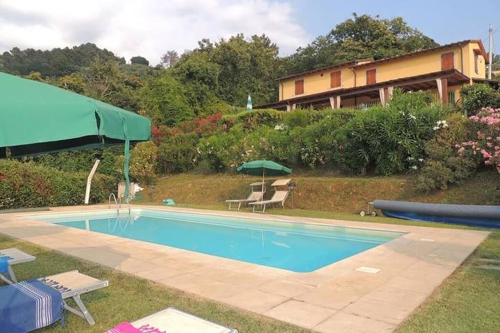 Villa für 12 Personen, mit Garten - 1