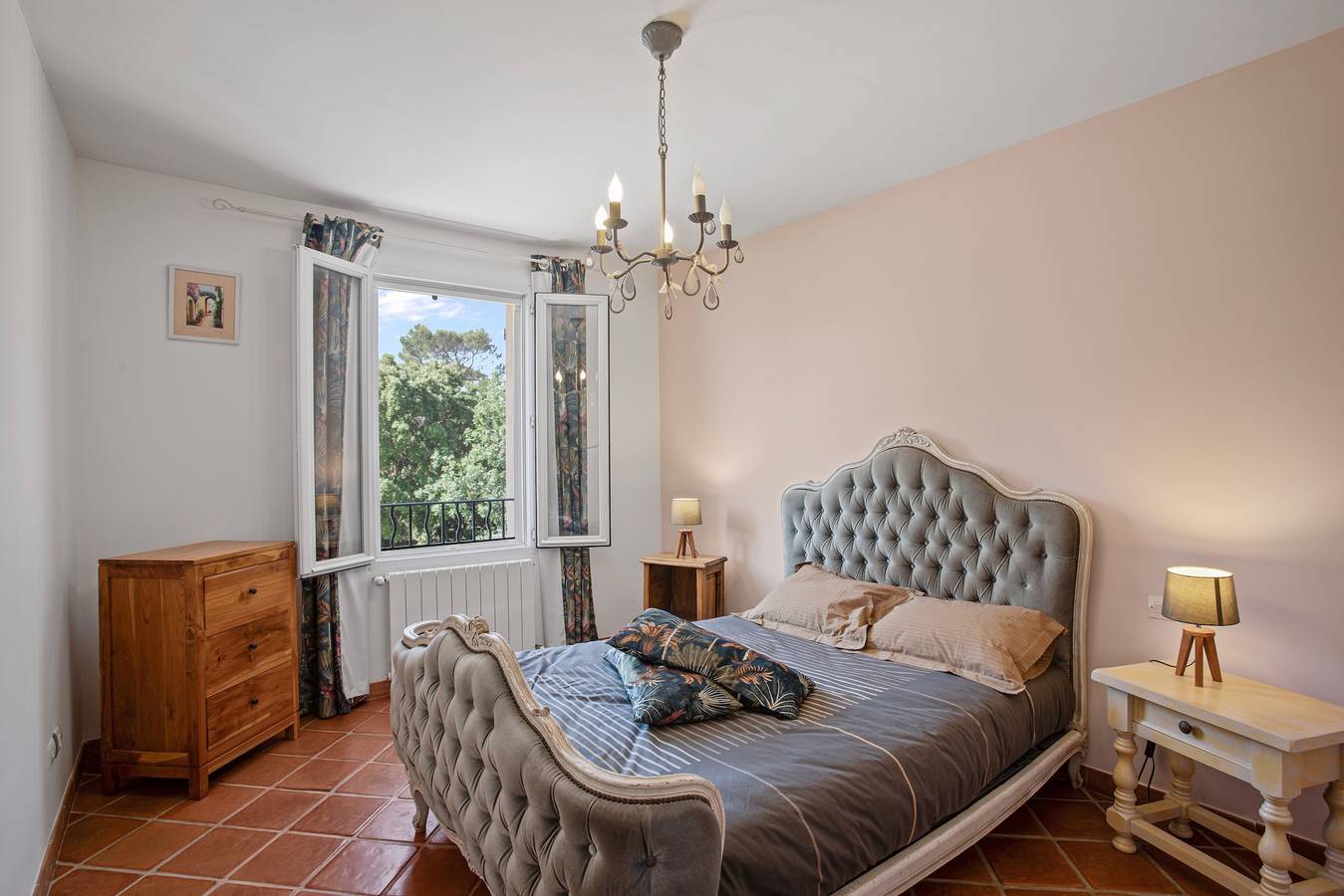 Chambre d’hôtes « Villa Same » avec piscine privée, Wi-Fi et climatisation in Saint-Maximin-la-Sainte-Baume, Région de Brignoles