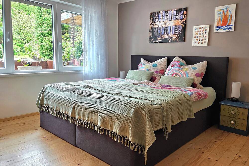 Guesthouse Ennepetal ☼  Ferienwohnung im grünen Heilenbecker Tal in Ennepetal, Ennepe-Ruhr-Kreis