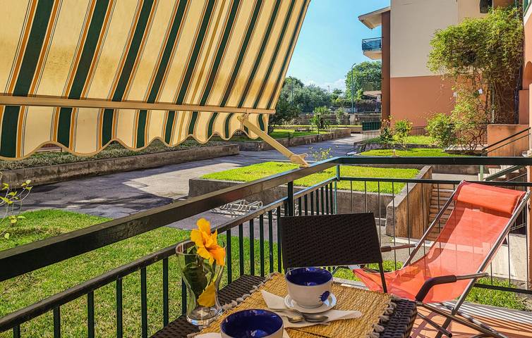 Gîte pour 3 personnes, avec terrasse à Giardini-Naxos - 3