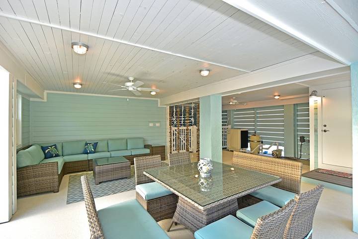 Vacation rental for 10 people, with hot tub and balcony in Anna Maria (FL)