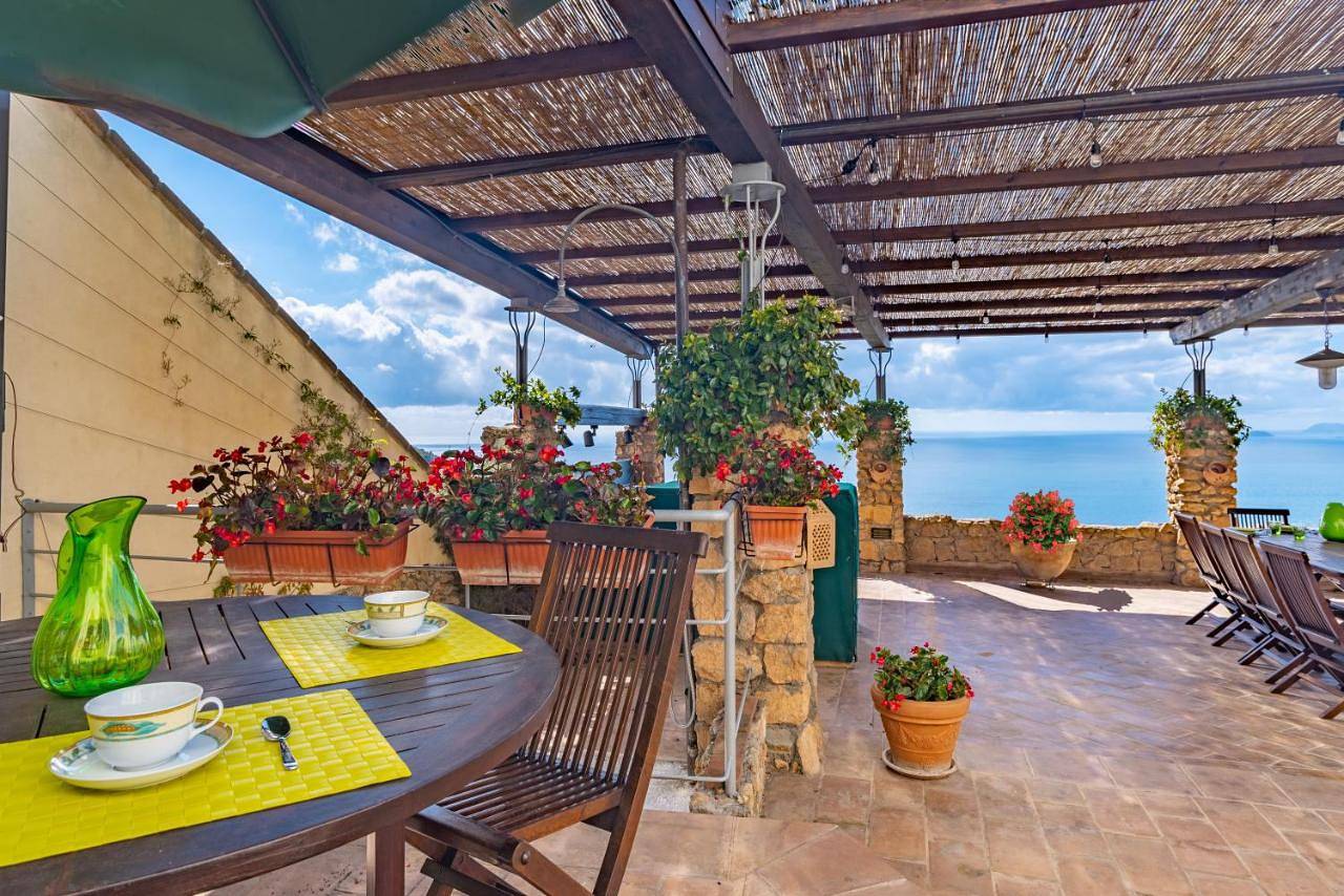 Rivierarent Villa L'Orizzonte in Borgio Verezzi, Riviera di Ponente